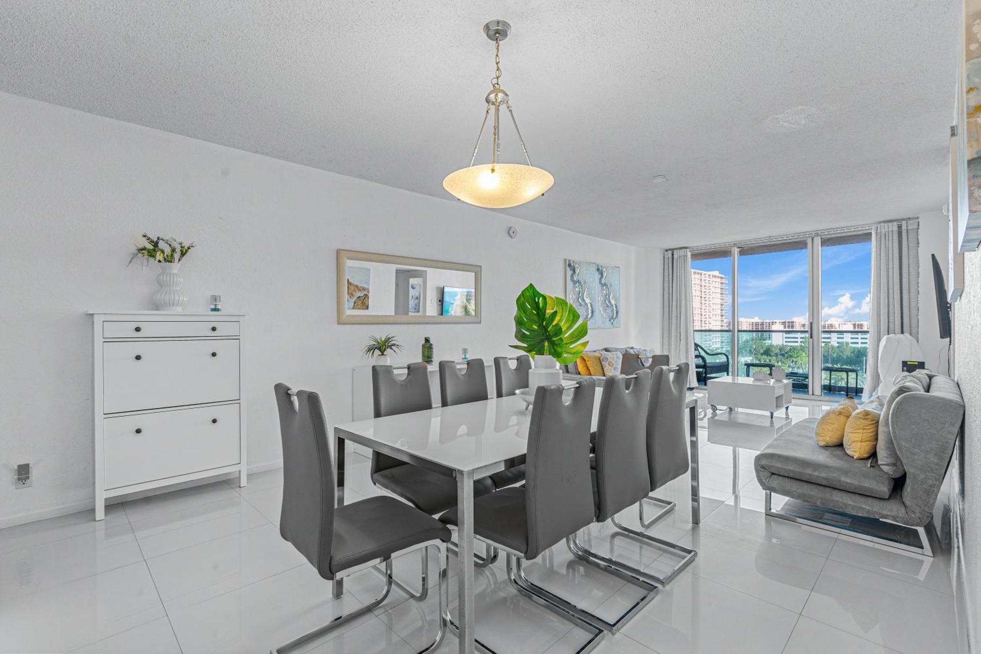 Great Apartment With Beach Access Hollywood Kültér fotó